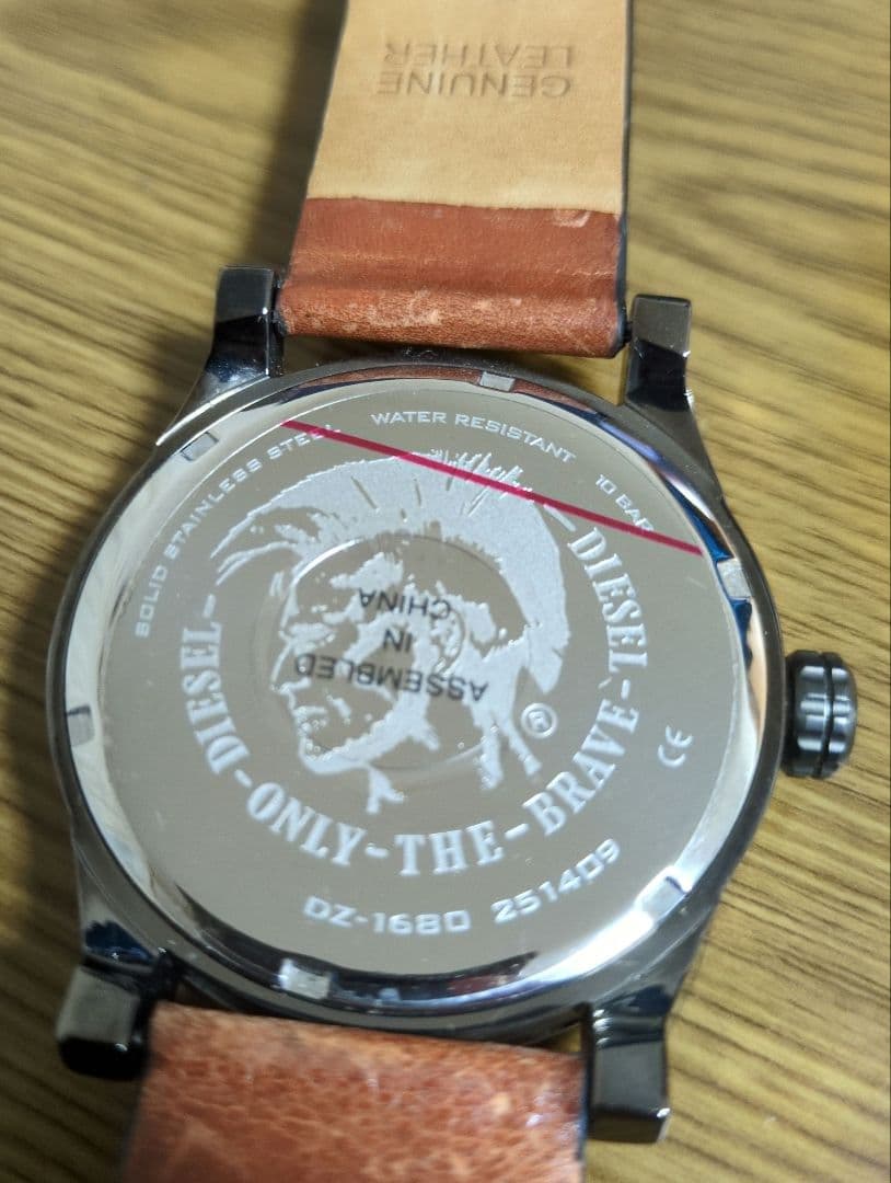 DIESEL 腕時計 　DZ1680　ブラック×ブラウン — image 4