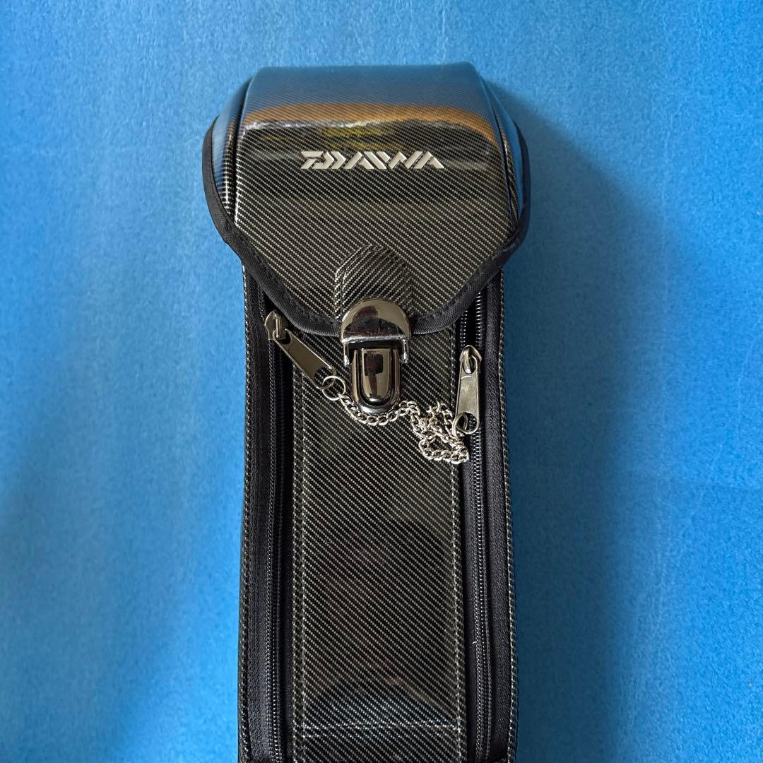 [DAIWA] SPECIAL 鮎竿ロッドケース 4本収納可(替穂先収納付) — image 4