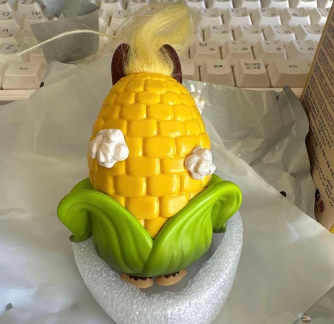 THE MONSTERS ラブブWacky Mart コーン — image 3