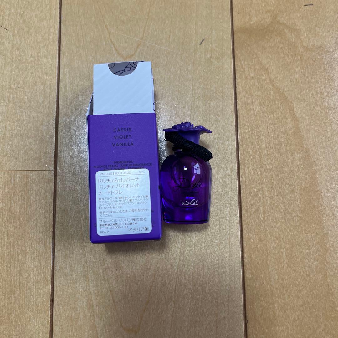 ドルチェ&ガッバーナ　ドルチェバイオレット　オードトワレ　5ml — image 2
