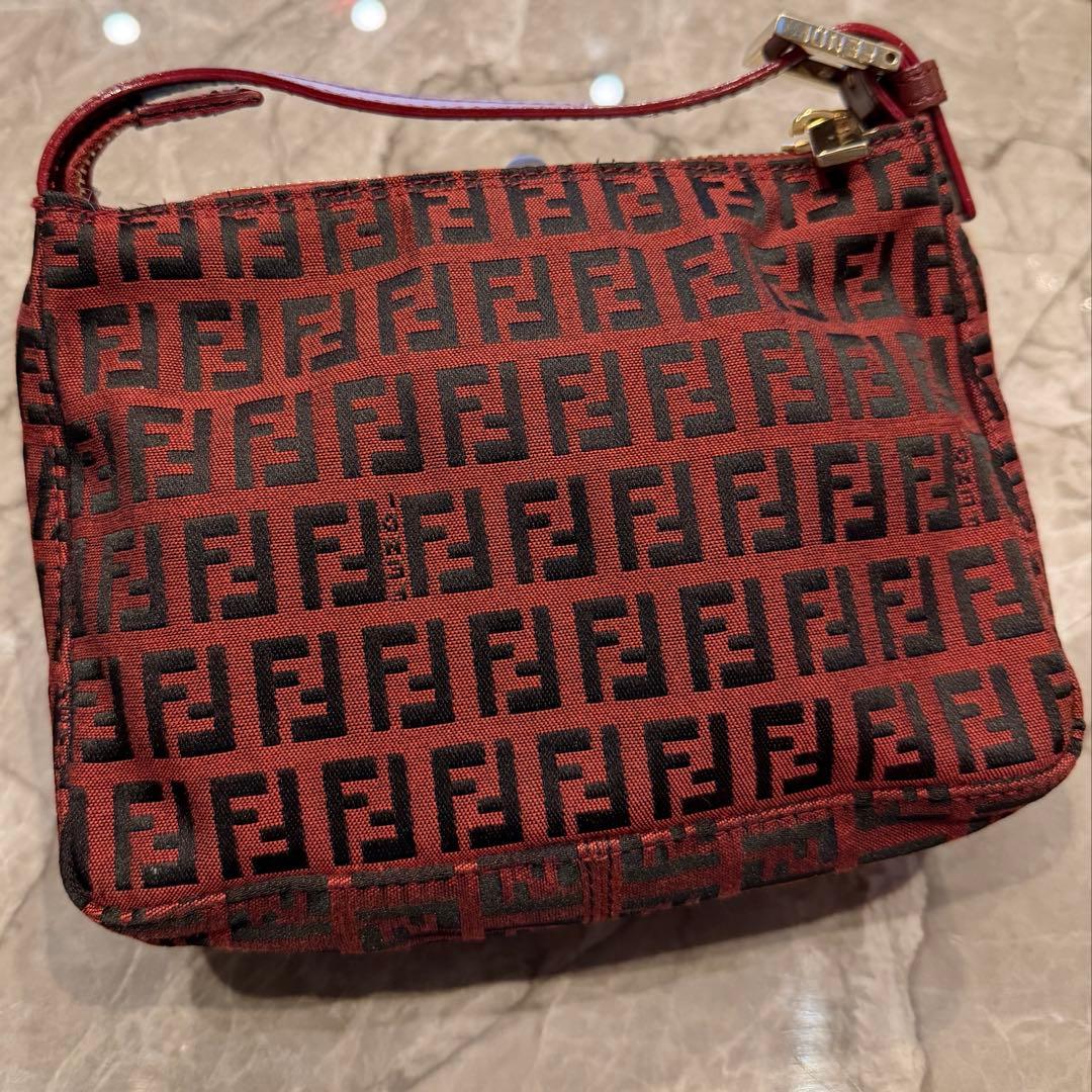 Fendi FFロゴショルダーバッグ レッド/ブラック ほぼ未使用品 — image 3