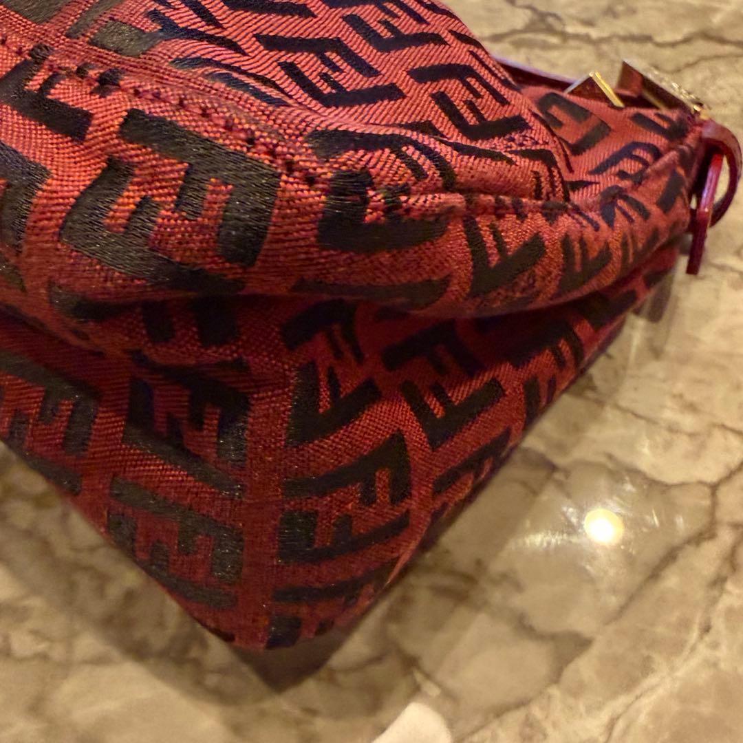 Fendi FFロゴショルダーバッグ レッド/ブラック ほぼ未使用品 — image 5
