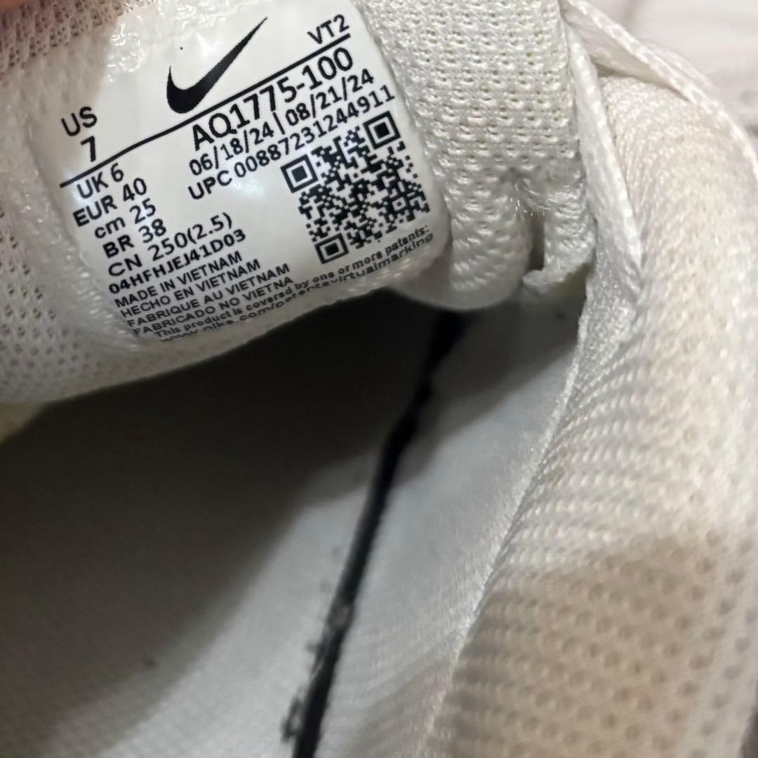 ナイキ　NIKE エバノン　ホワイト スニーカー　25cm 美品 — image 3