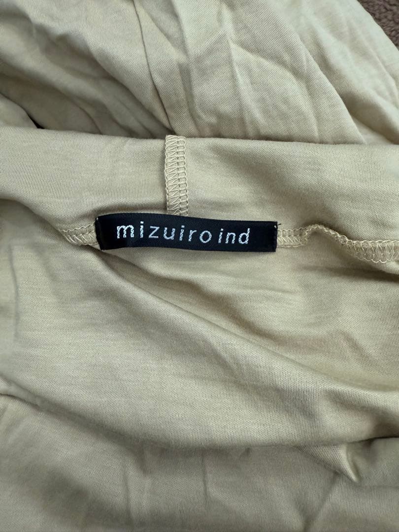 mizuiro ind タートルネック 長袖 カットソー ベージュ — image 3