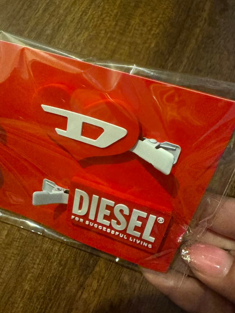 DIESEL ヘアピンセット4個セット非売品　新品未使用品 — image 2
