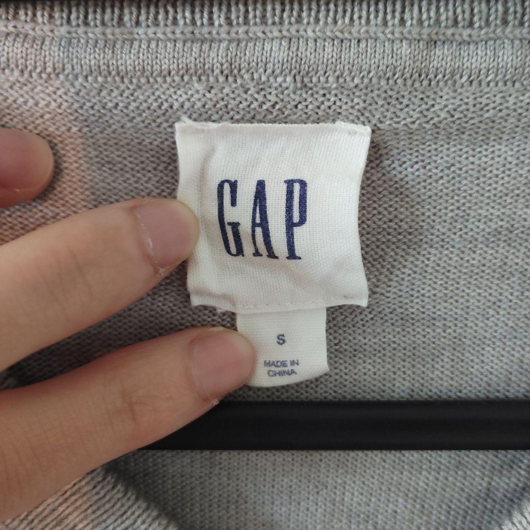 GAP Vネック ニット セーター グレー　S — image 4