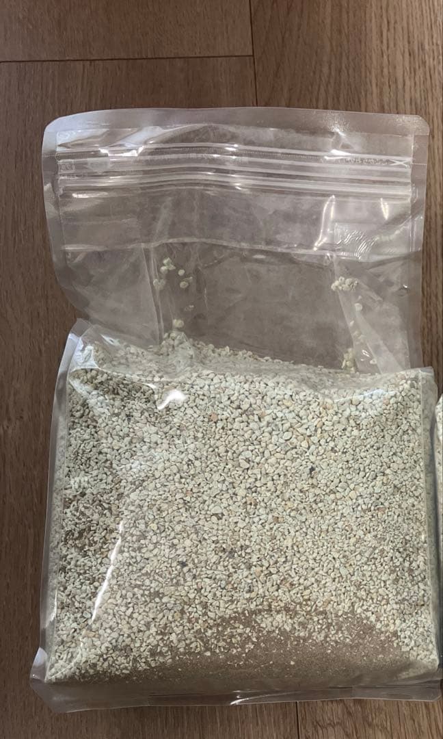 【新品】Zero 固まらないハムスター用トイレ砂 2kg — image 4
