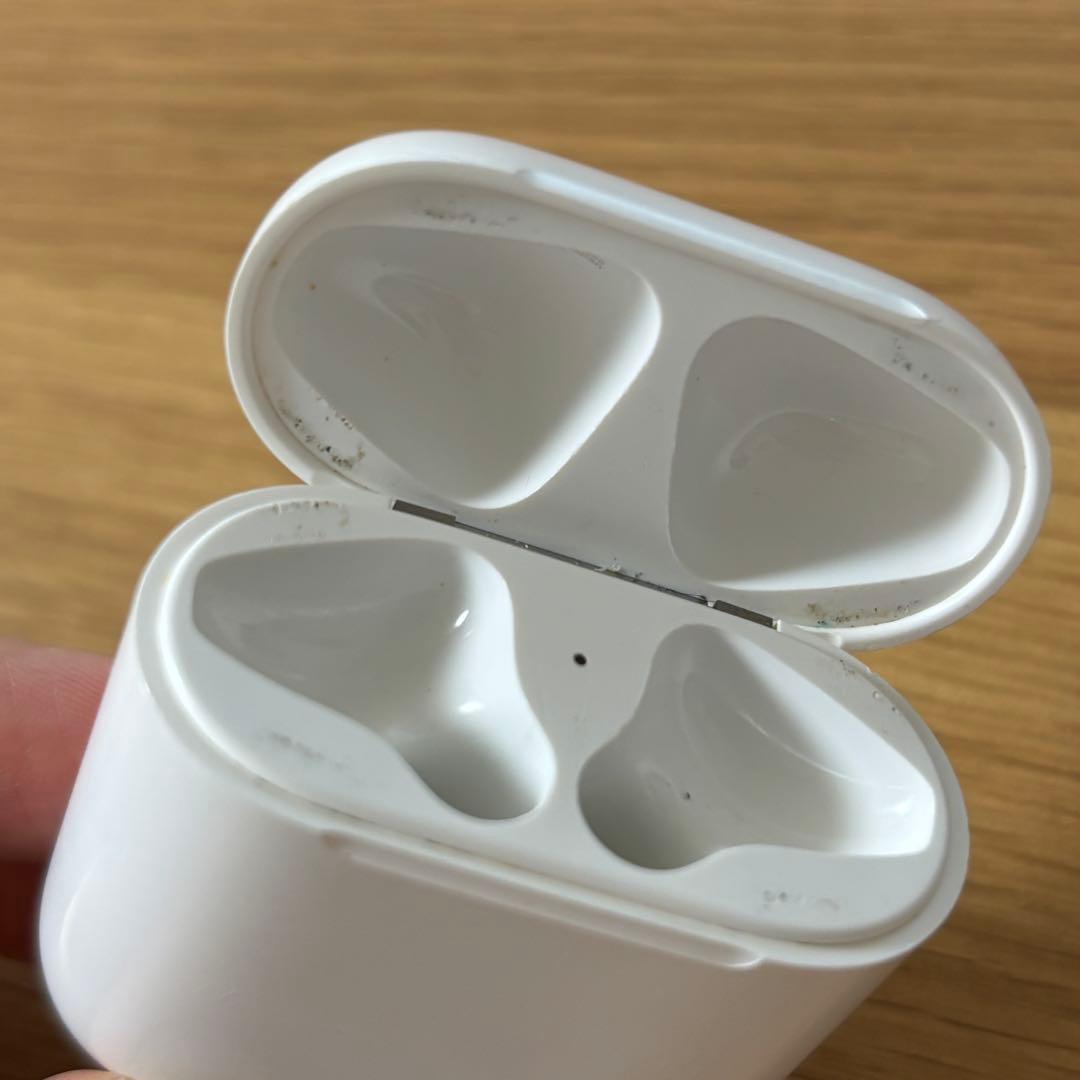 【ジャンク品】AirPods 第1世代 — image 4