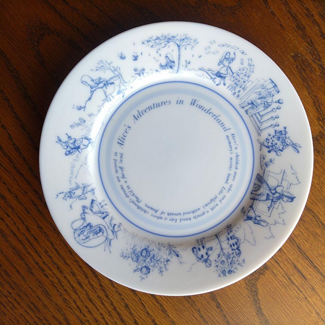Alice's Adventures in Wonderland　皿　7枚セット — image 3