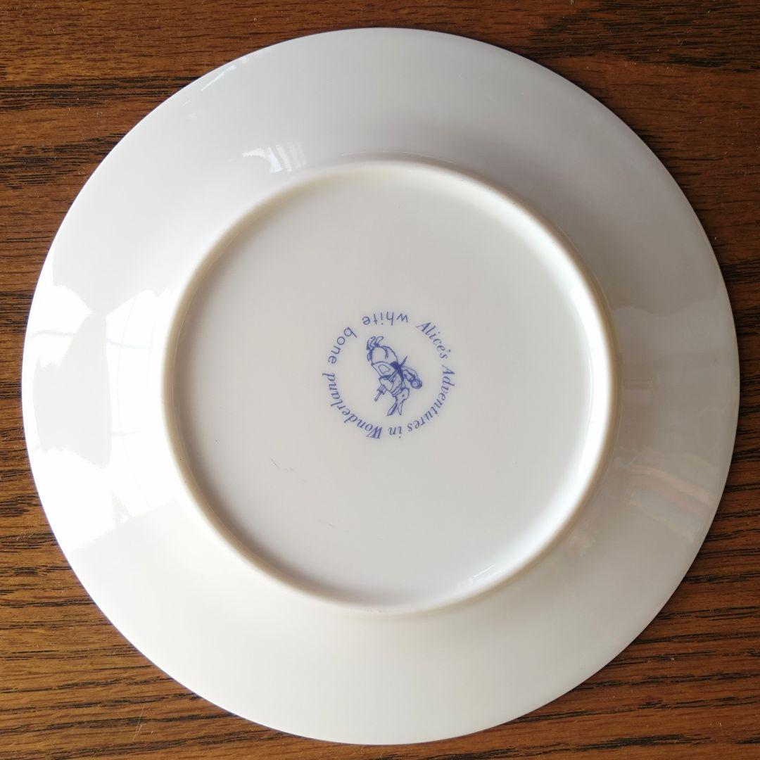 Alice's Adventures in Wonderland　皿　7枚セット — image 4