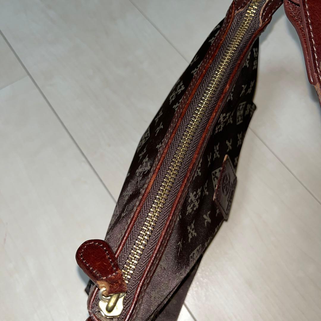 ラシット ハンドバッグ — image 3