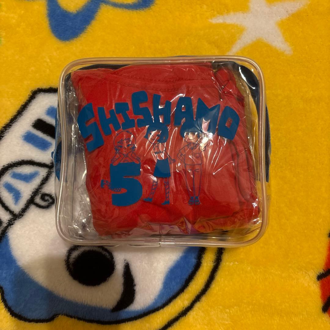 SHISHAMO 5周年記念Tシャツ ポーチ付き — image 4