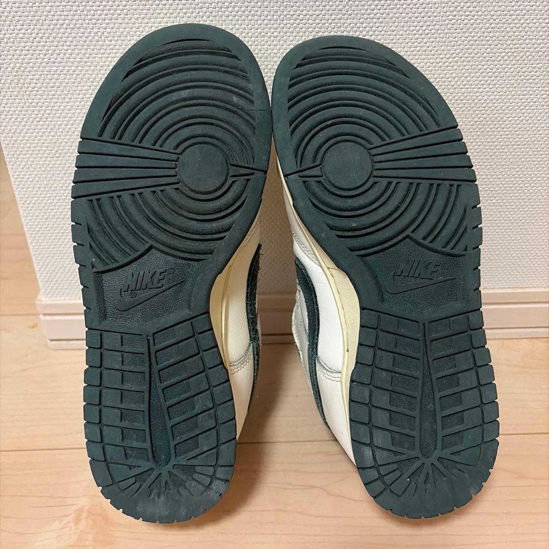 Nike スニーカー ホワイト/モスグリーン — image 4