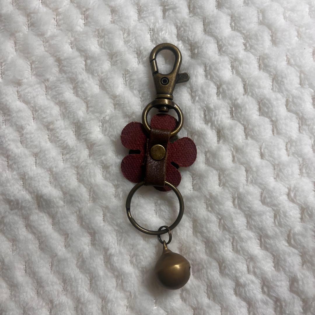 TREASURE アサヒ キーリング キーホルダー　神戸 — image 2