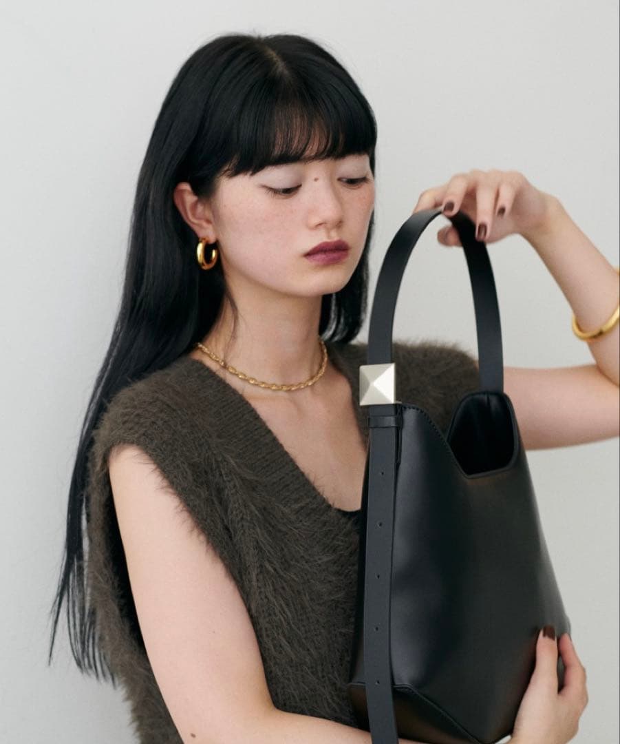 【新品同様】LARUTA☆ワンハンドルミディアムバッグ — image 2
