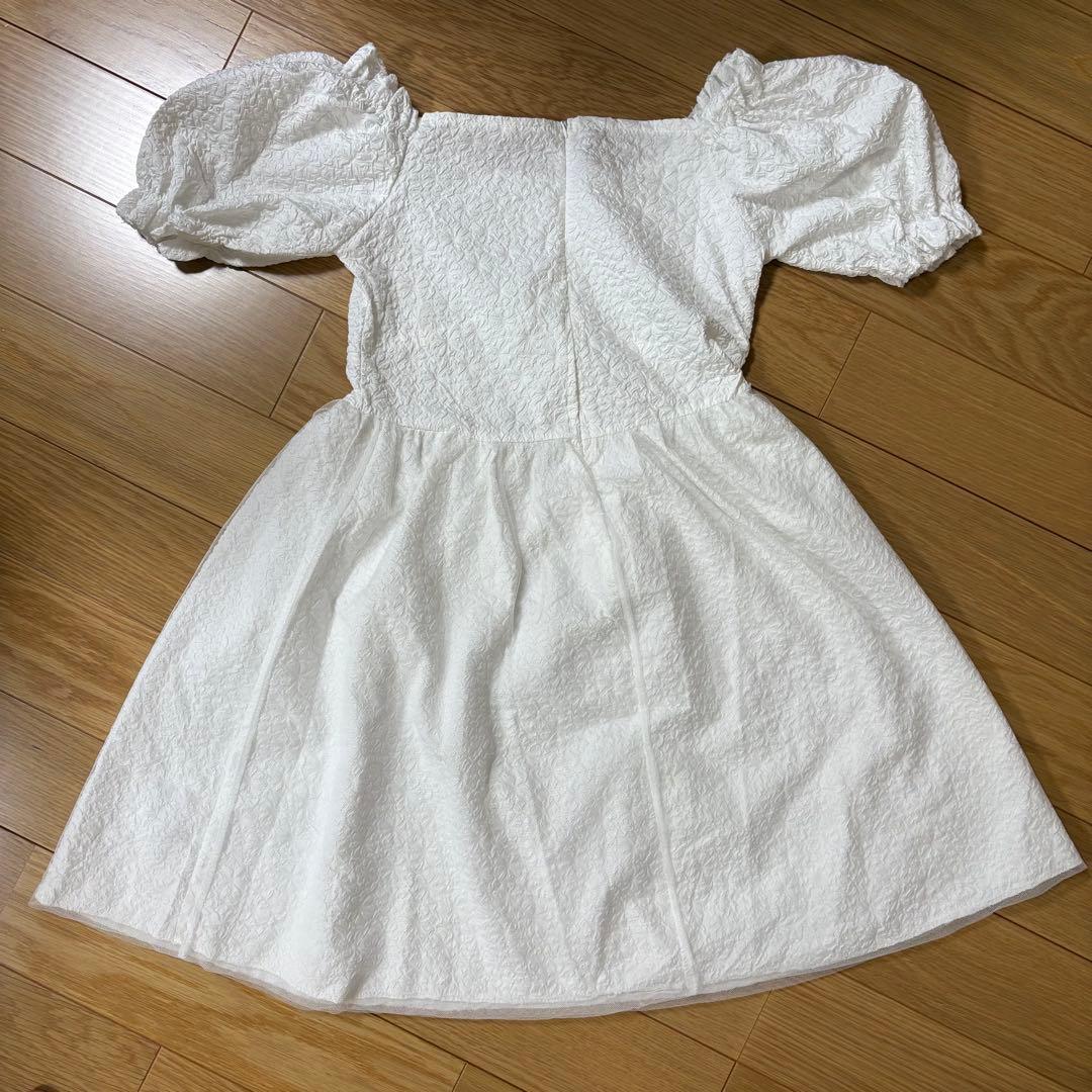 ホワイト パフスリーブ ミニワンピース 白 ミニドレス セルフ前撮りにも♡ — image 3