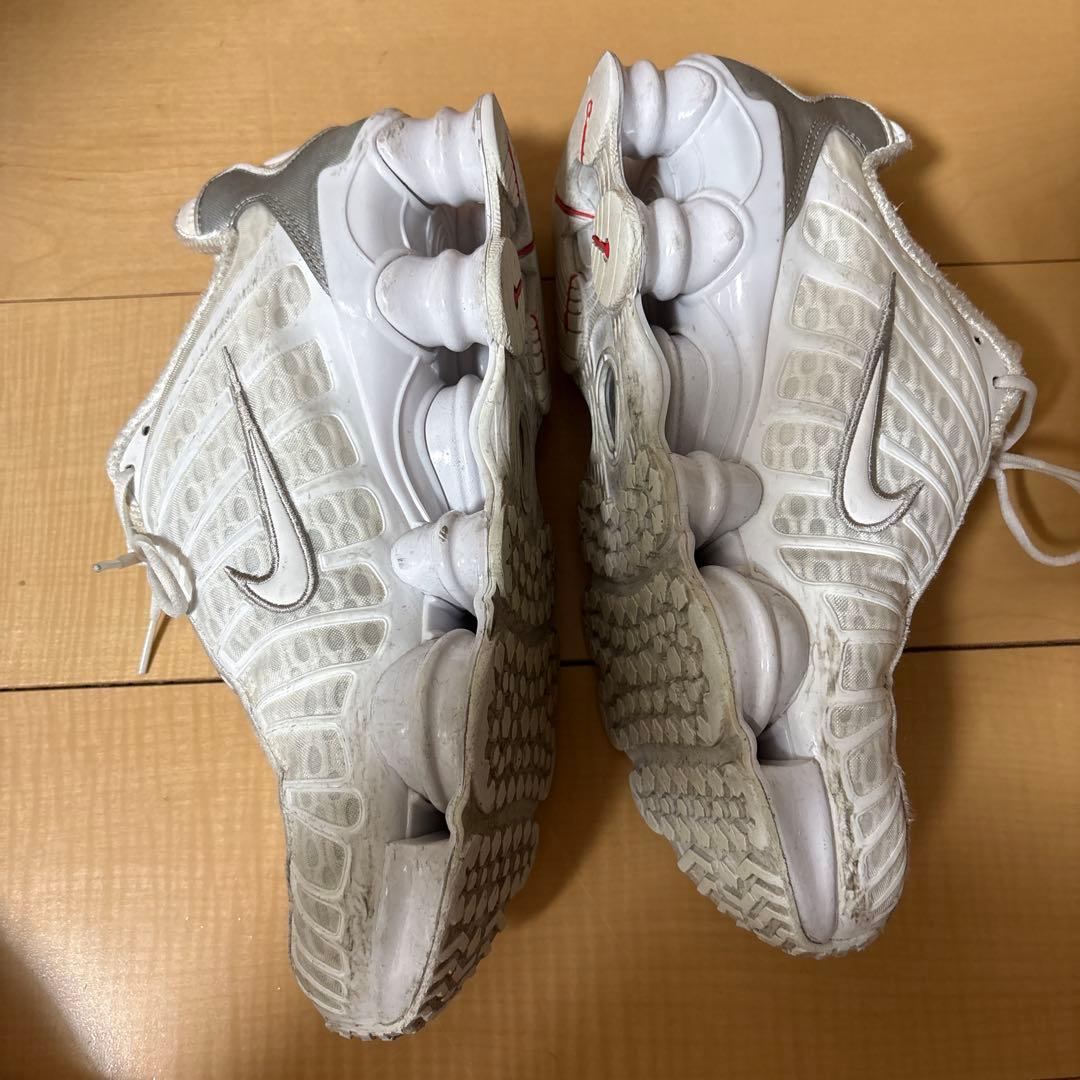 Nike Shox ホワイト シルバー スニーカー — image 3