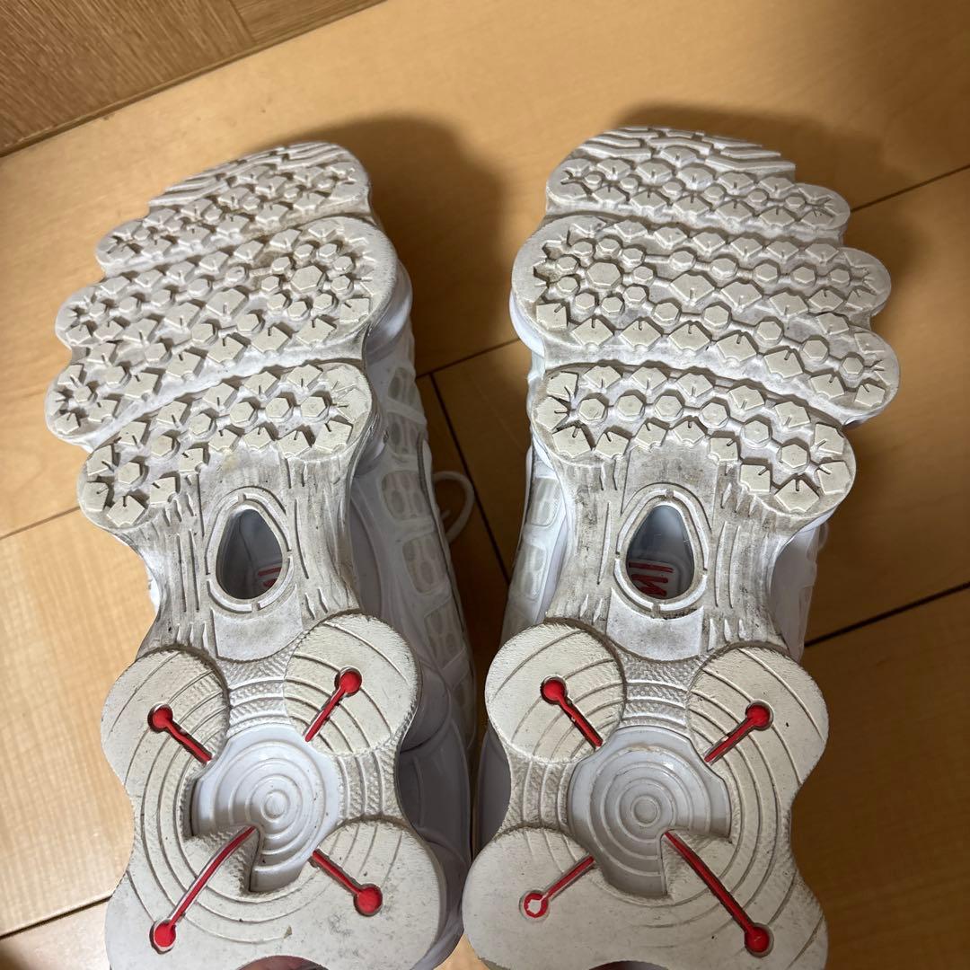 Nike Shox ホワイト シルバー スニーカー — image 5