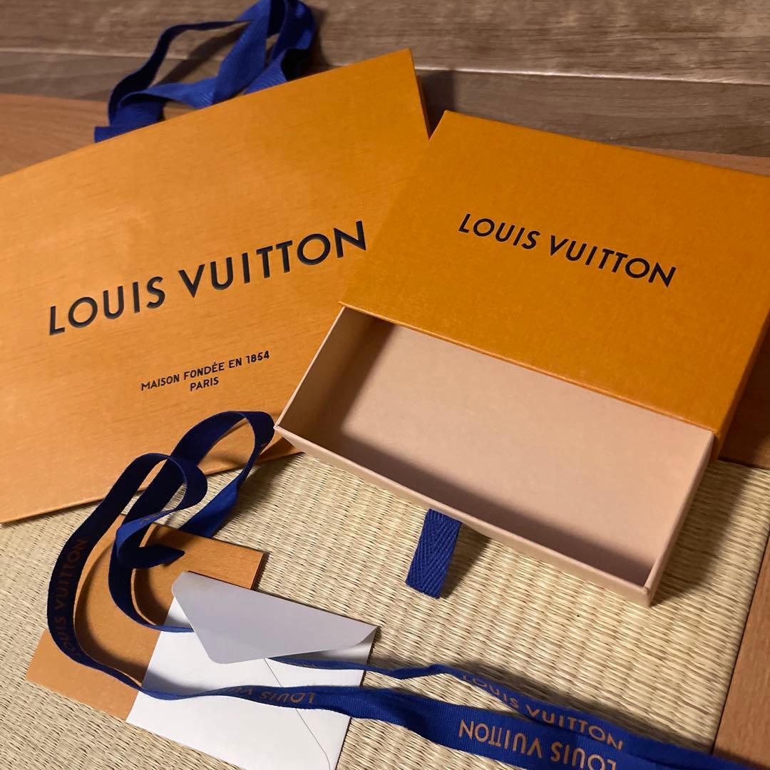LOUIS VUITTON ショップ袋 箱 — image 2