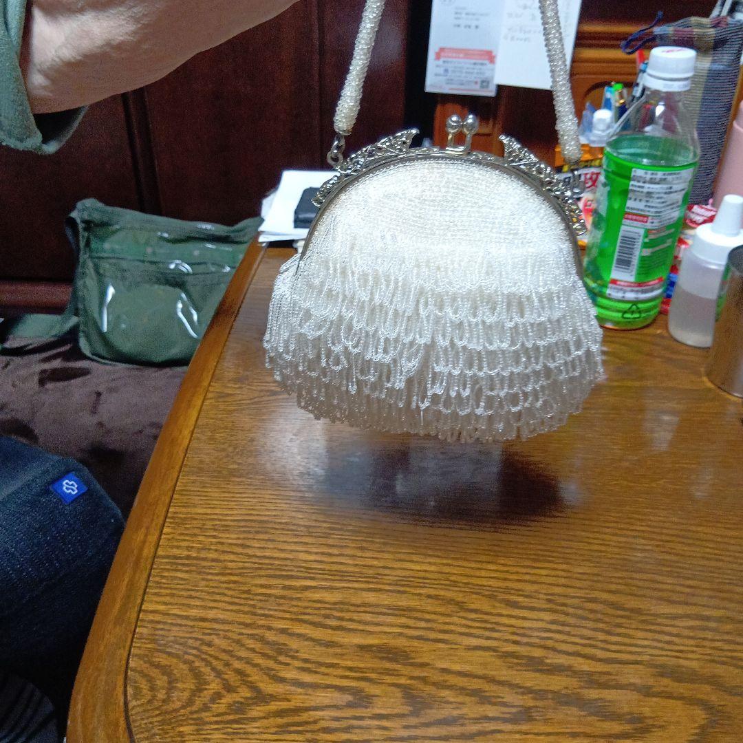 ホワイト ビーズ ハンドバッグ パーティーバッグ — image 3