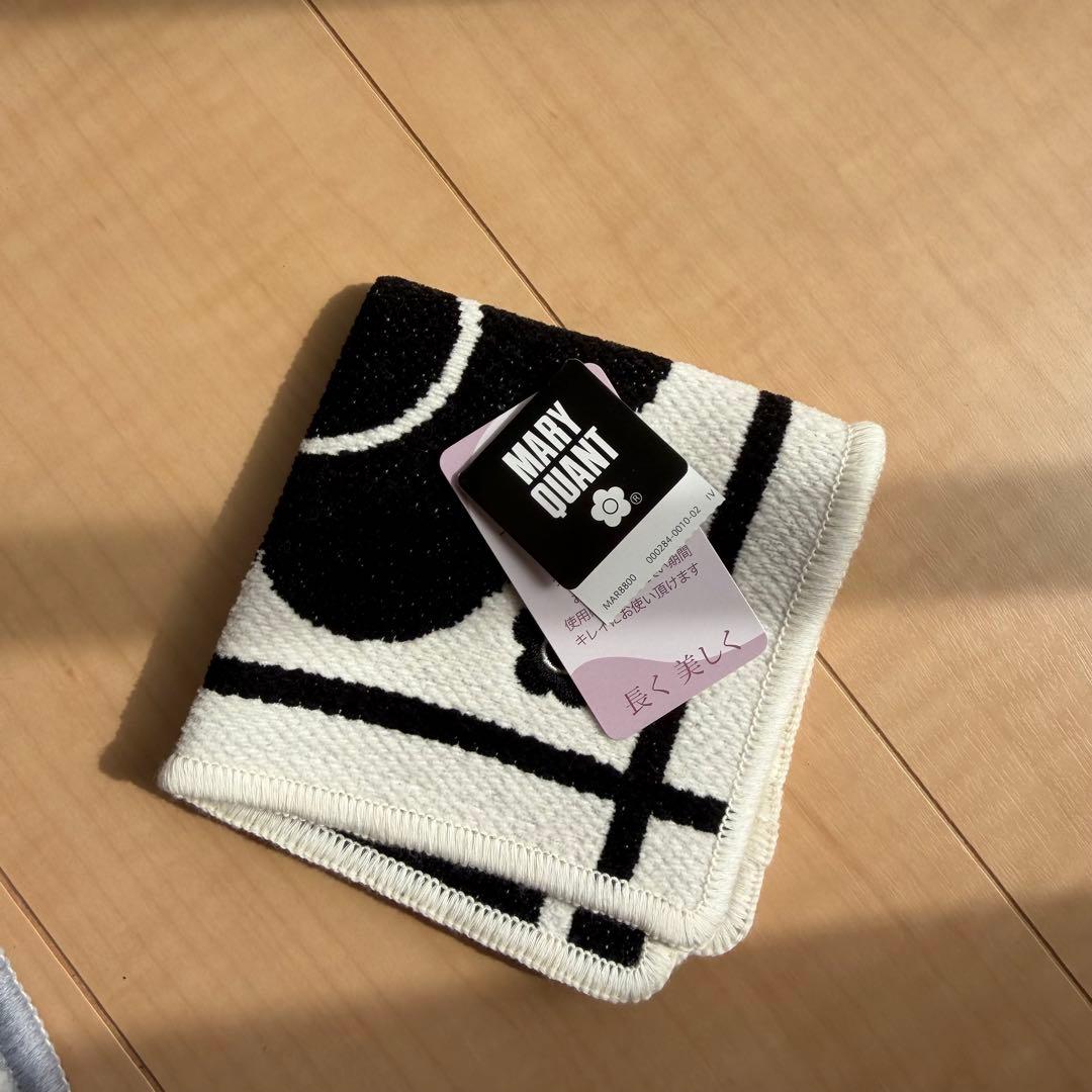 MARY QUANT agnes b. タオルハンカチ 2枚セット — image 2