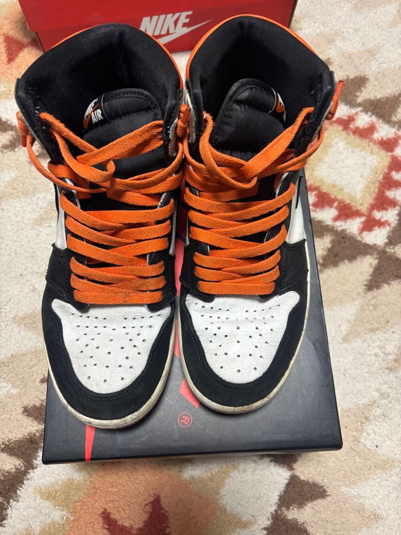 Nike Air Jordan 1 Retro High OG — image 2