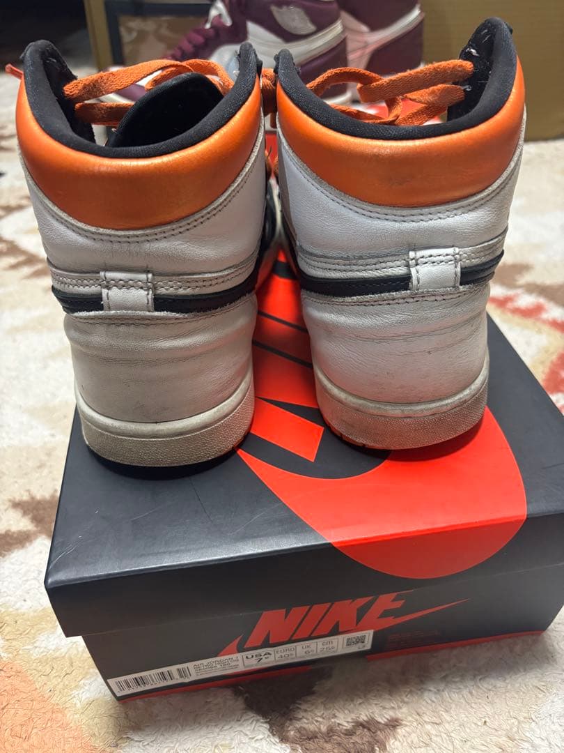 Nike Air Jordan 1 Retro High OG — image 4