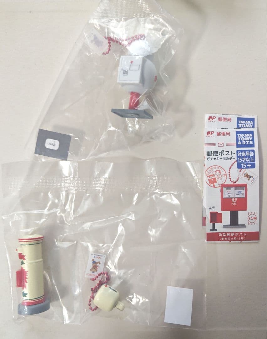 郵便ポストガチャキーホルダー　2点セット　こけしポスト　雪だるまポスト　セット — image 2