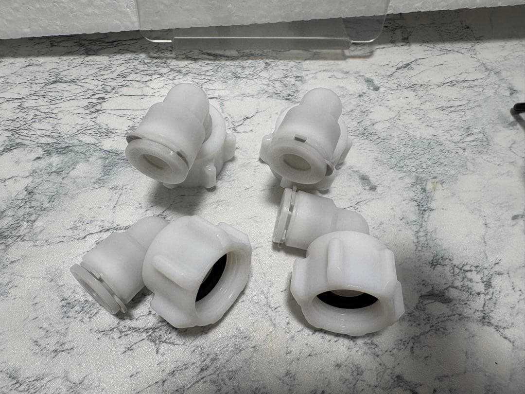 ビールサーバー用　樹脂継手4個　新品 — image 2