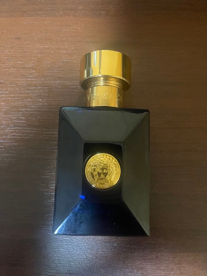 VERSACE Dylan Blue Pour Homme 30ml — image 3