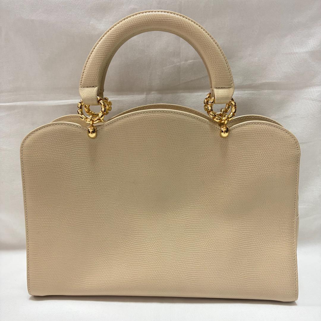 ユキコハナイ＊ハンドバッグ　ゴールド金具　仕事　パーティー　ベージュ　華やか — image 3