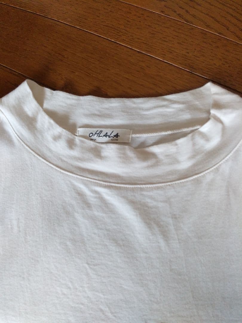 OHLALA 刺繍デザイン 半袖Tシャツ ホワイト — image 2