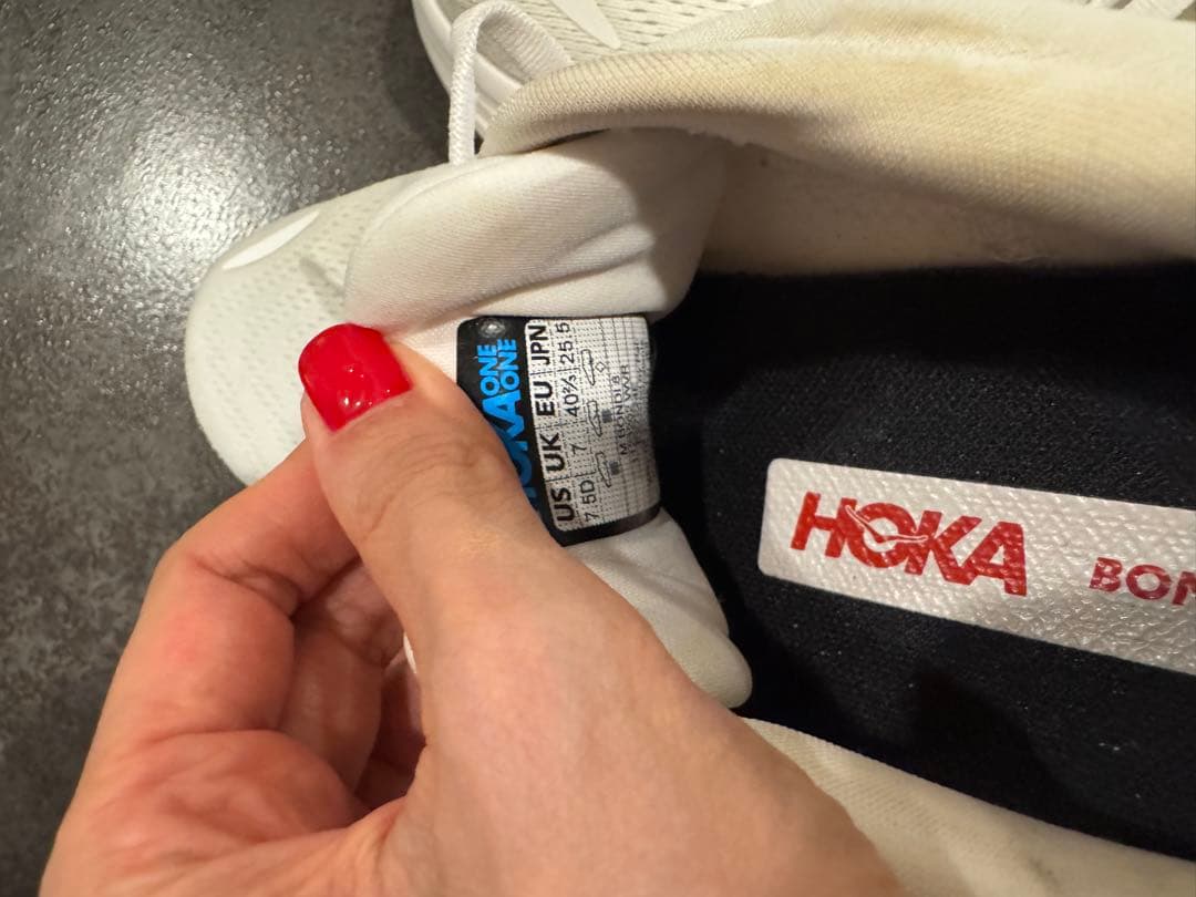 HOKA ボンダイ　赤ロゴ　25.5 — image 5