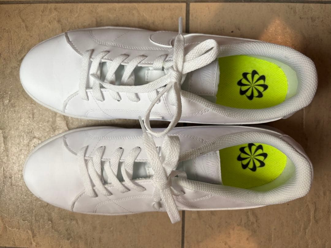 NIKE コートロイヤル　2 NN ホワイト スニーカー ローカット — image 5
