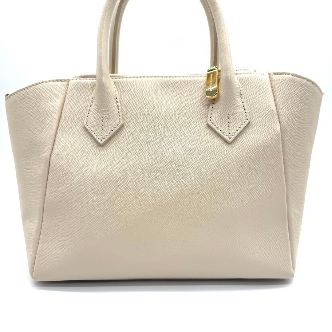 Samantha Thavasa 白 レザー ハンドバッグ 2way 美品 — image 3