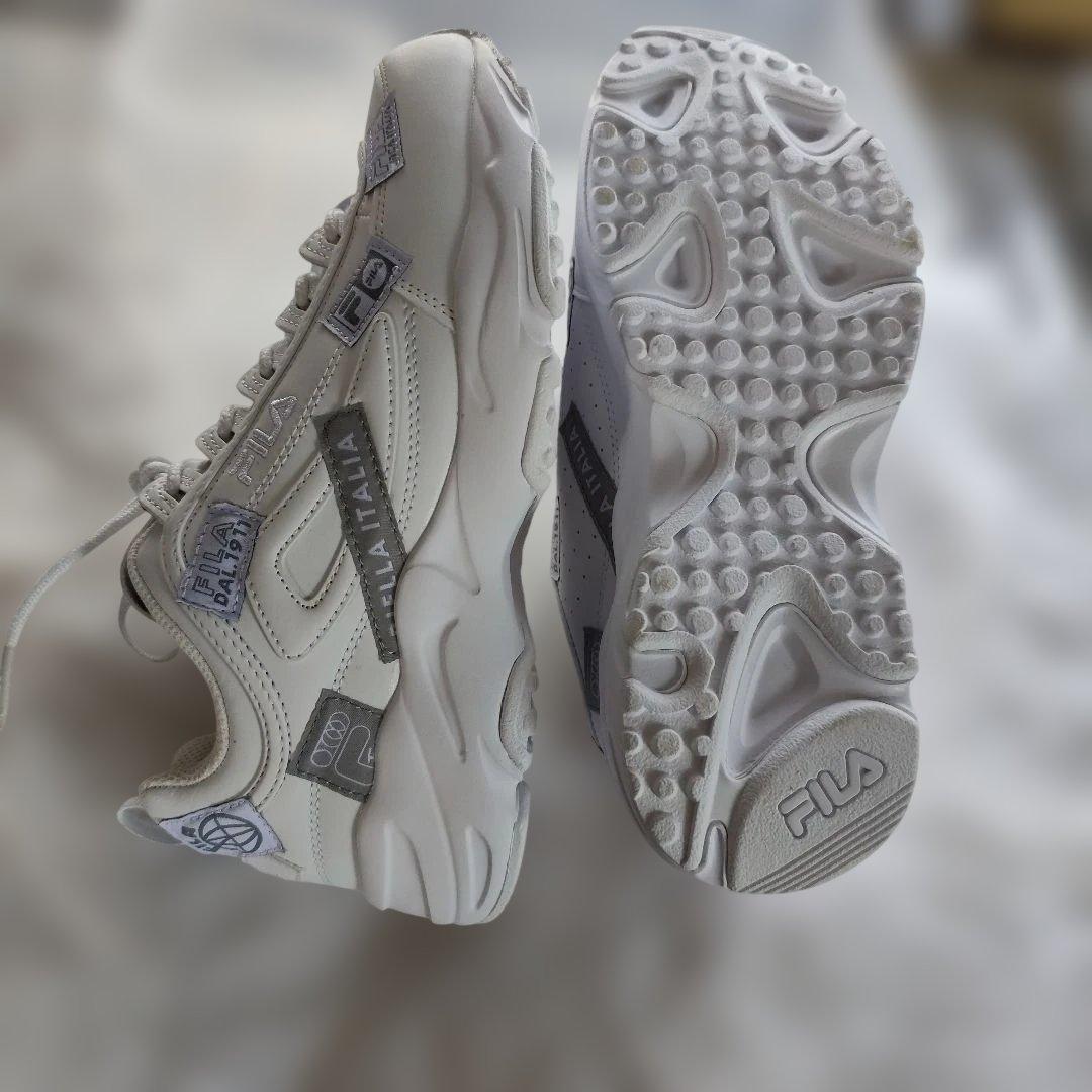 FILA BIELLAVISTA ホワイトスニーカー — image 3