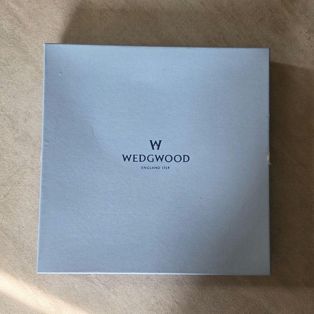 WEDGWOOD Wild Strawberry 皿 24cm — image 2