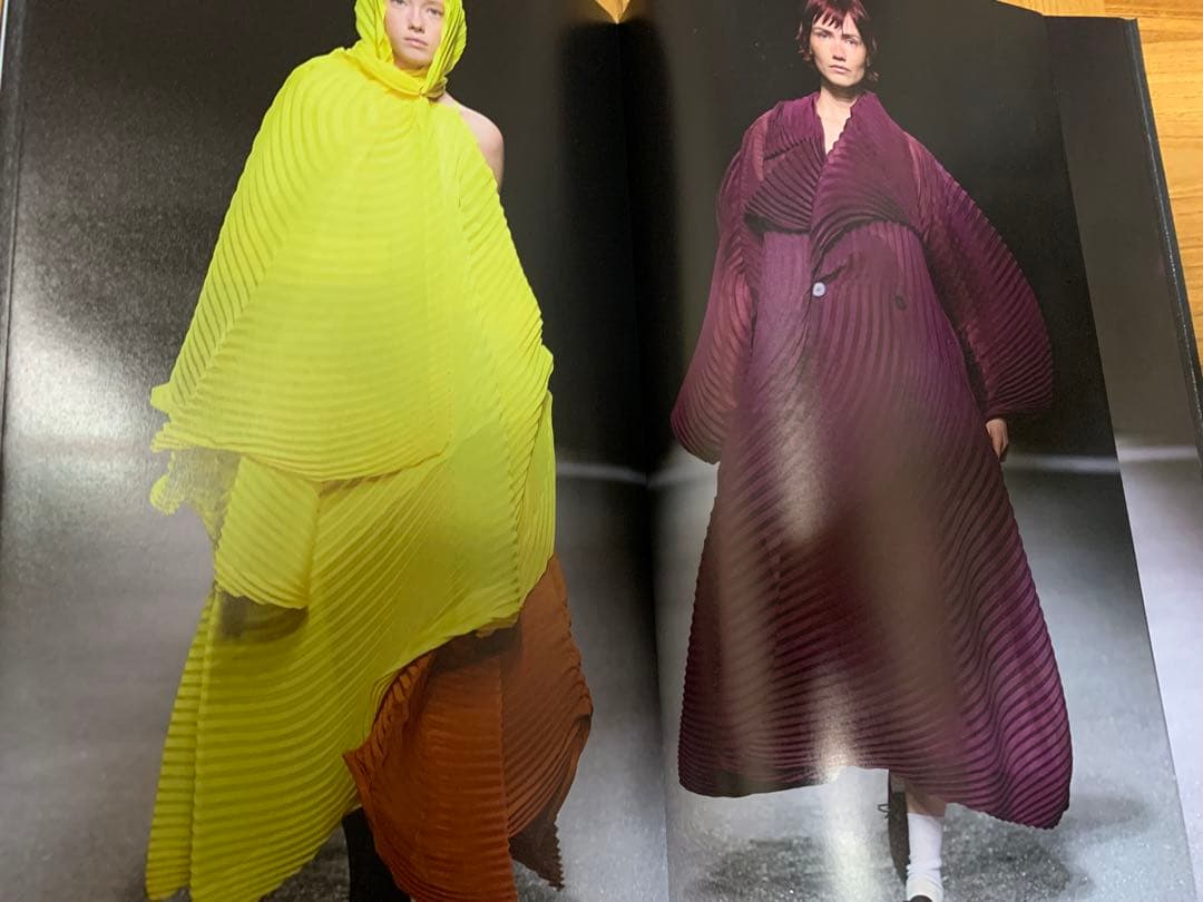 ルックブックISSEY MIYAKE AUTUMN WINTER 2026/27 — image 4