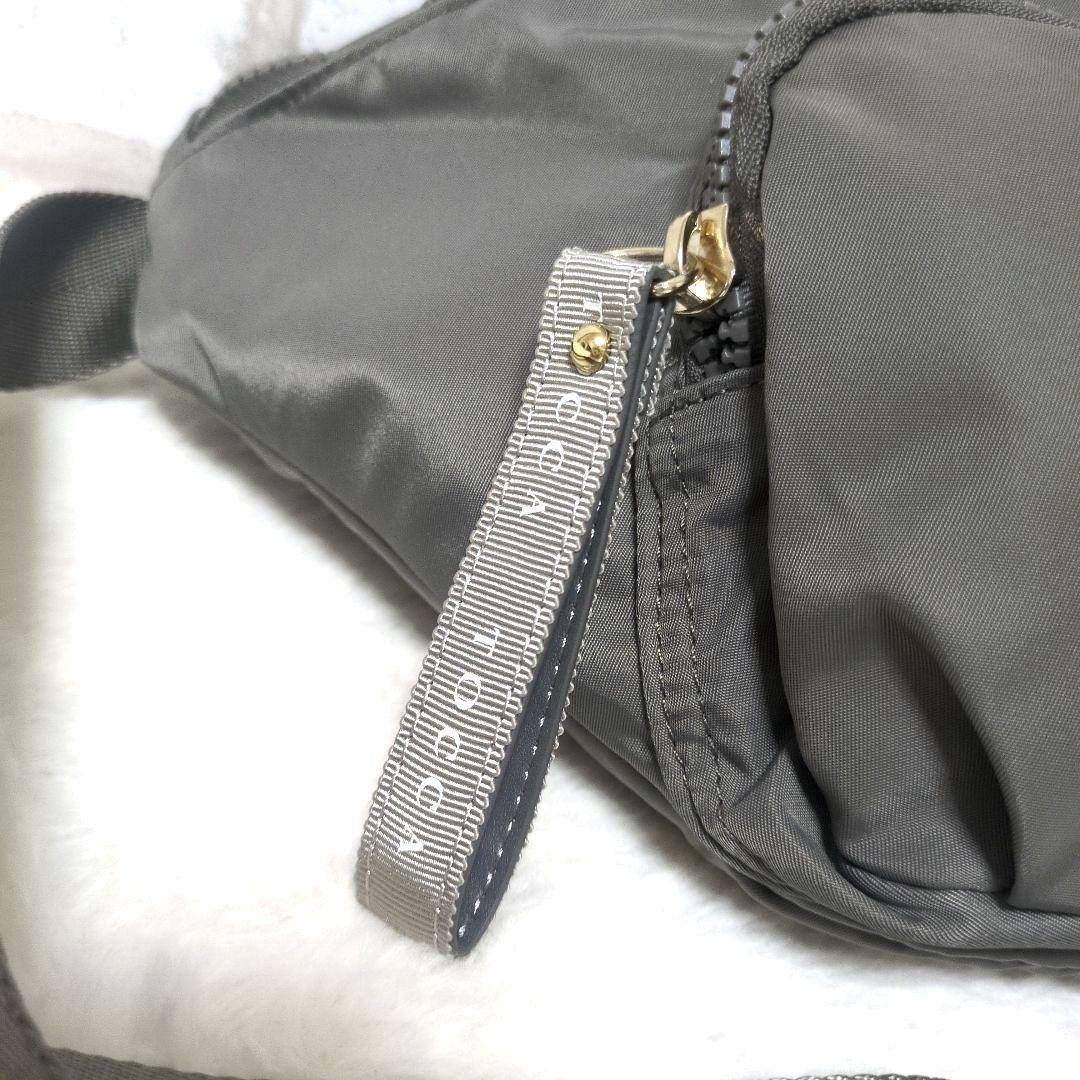 ✨未使用級✨TOCCA NEW YORK　ショルダーバッグ　グレー　ボディバッグ — image 4