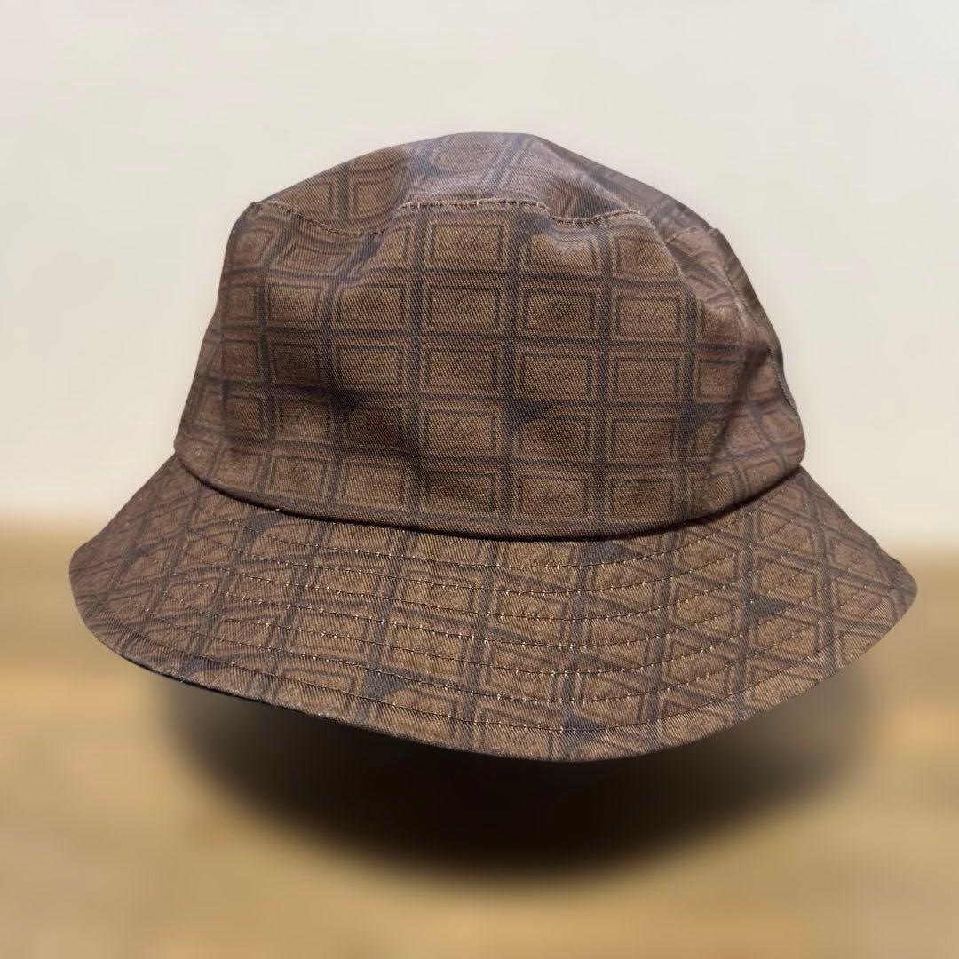 Ado ショコラカタブラ Chocolat Cadabraリバーシブルハット — image 4