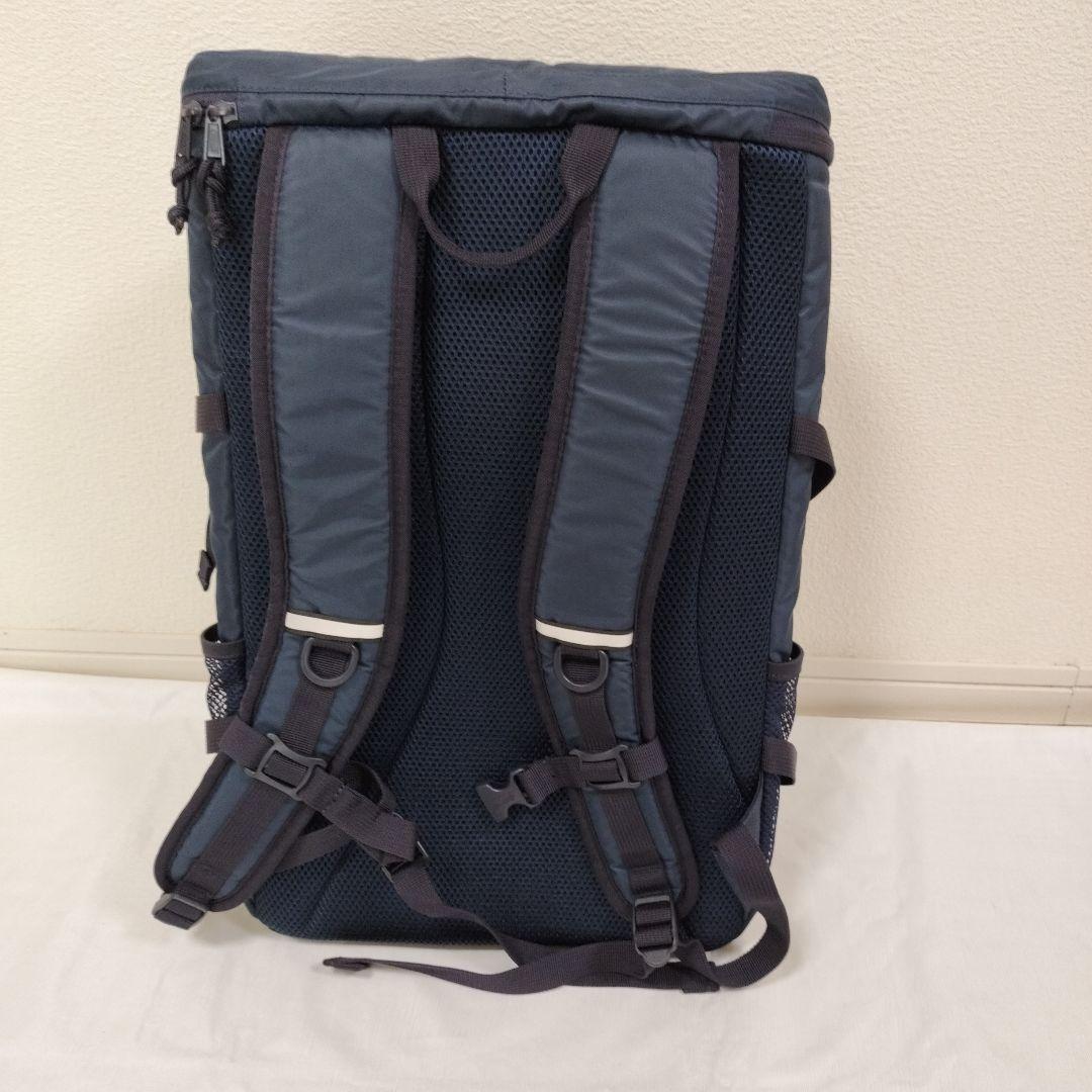 Coleman バックパック ネイビー — image 2