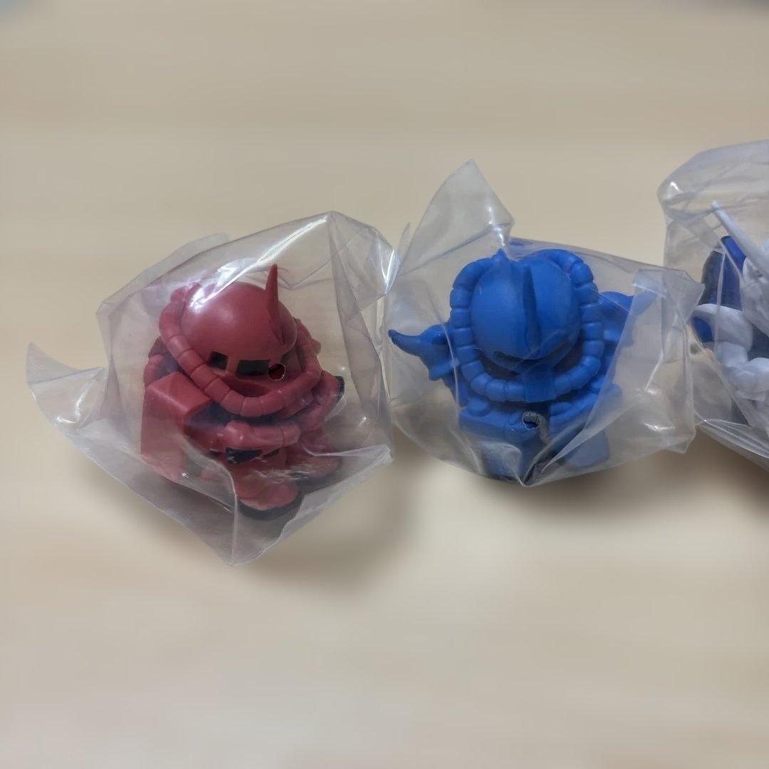 機動戦士ガンダム カプセルトイ まちぼうけ全4種コンプリートセット — image 2