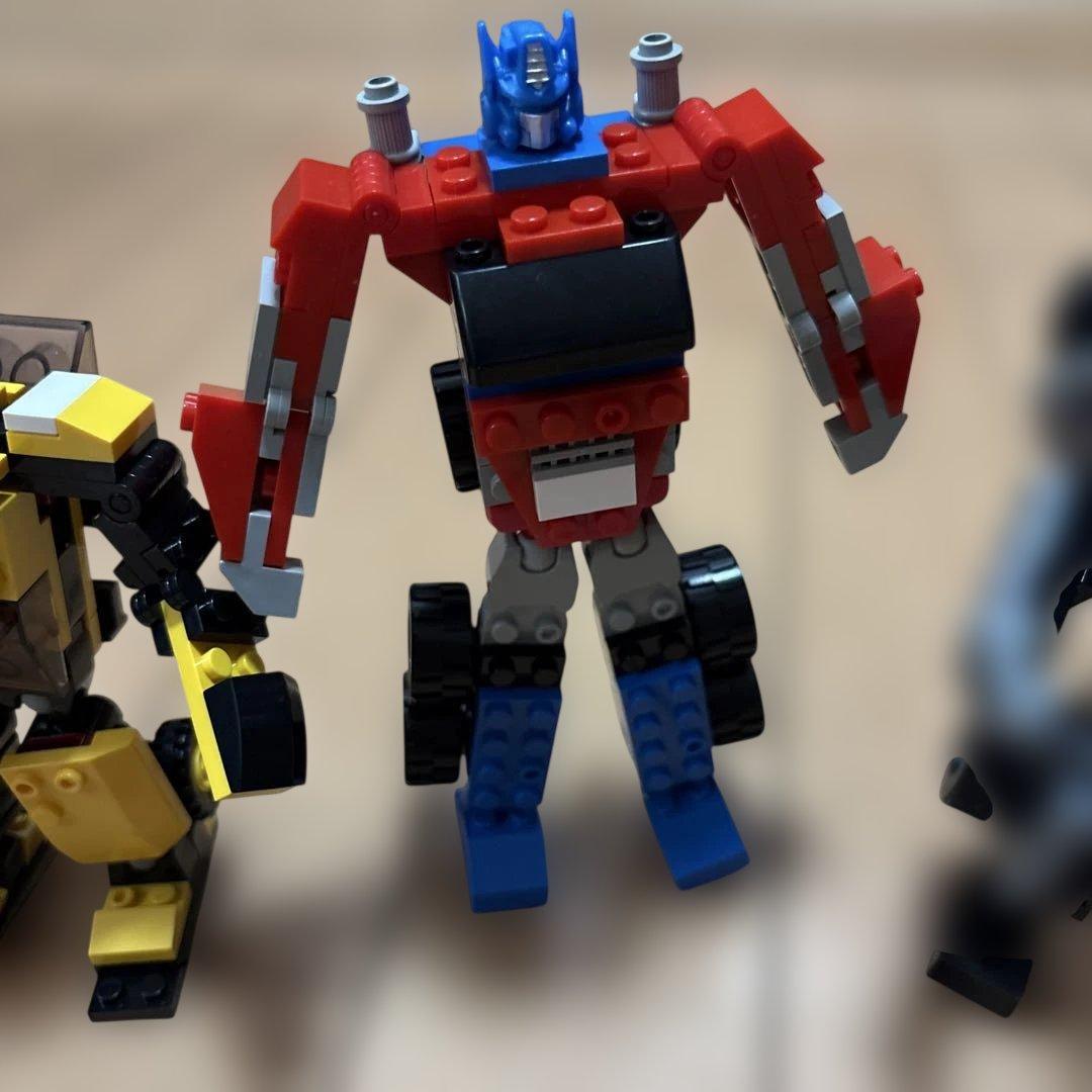 クレオKreoトランスフォーマー オプティマスプライム ジャズ バンブルビー — image 3