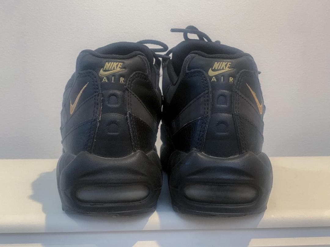 NIKE AIR MAX 95 — image 2