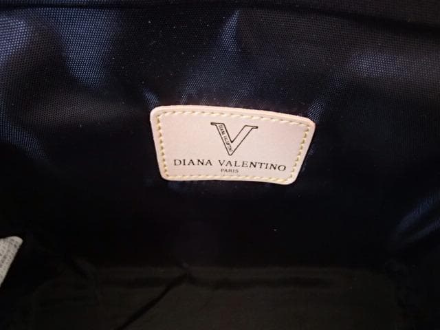 DIANA VALENTINO　ハンドバッグ — image 3