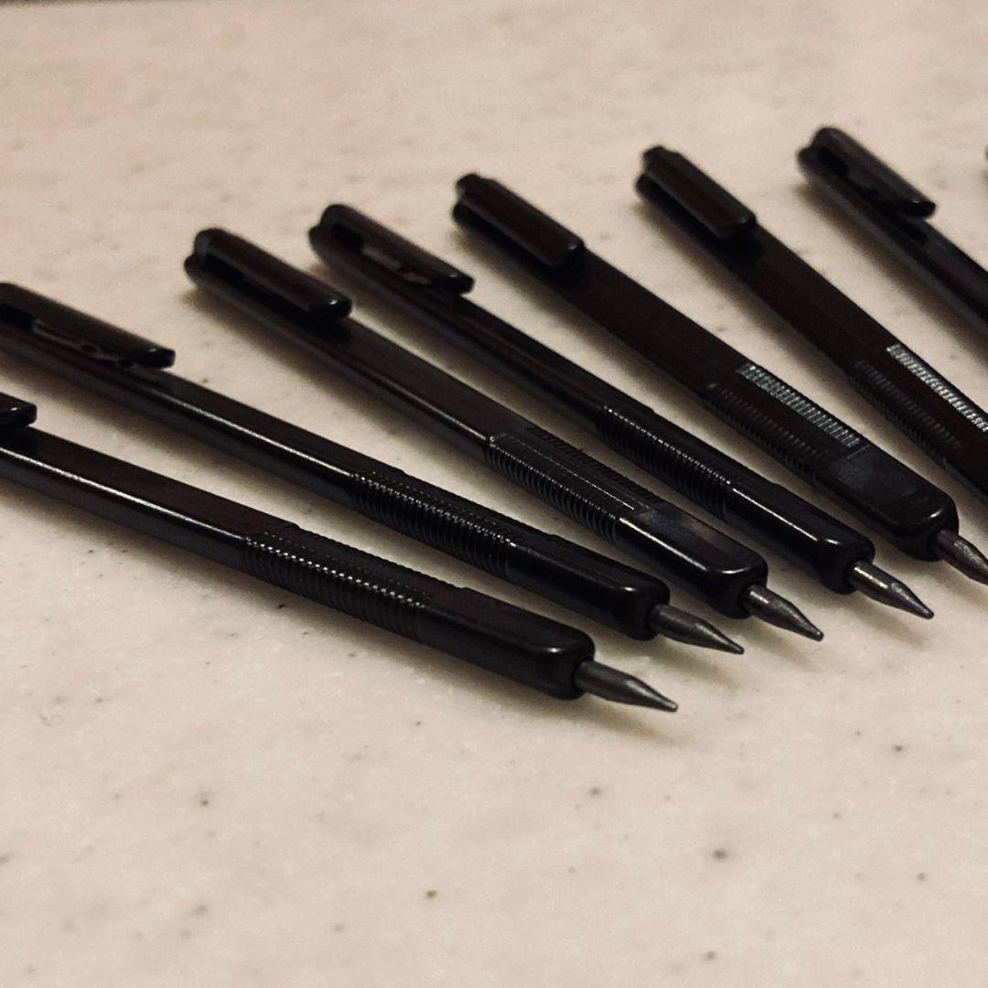 【新品未使用】レフェリーペンシル 10本セット — image 2