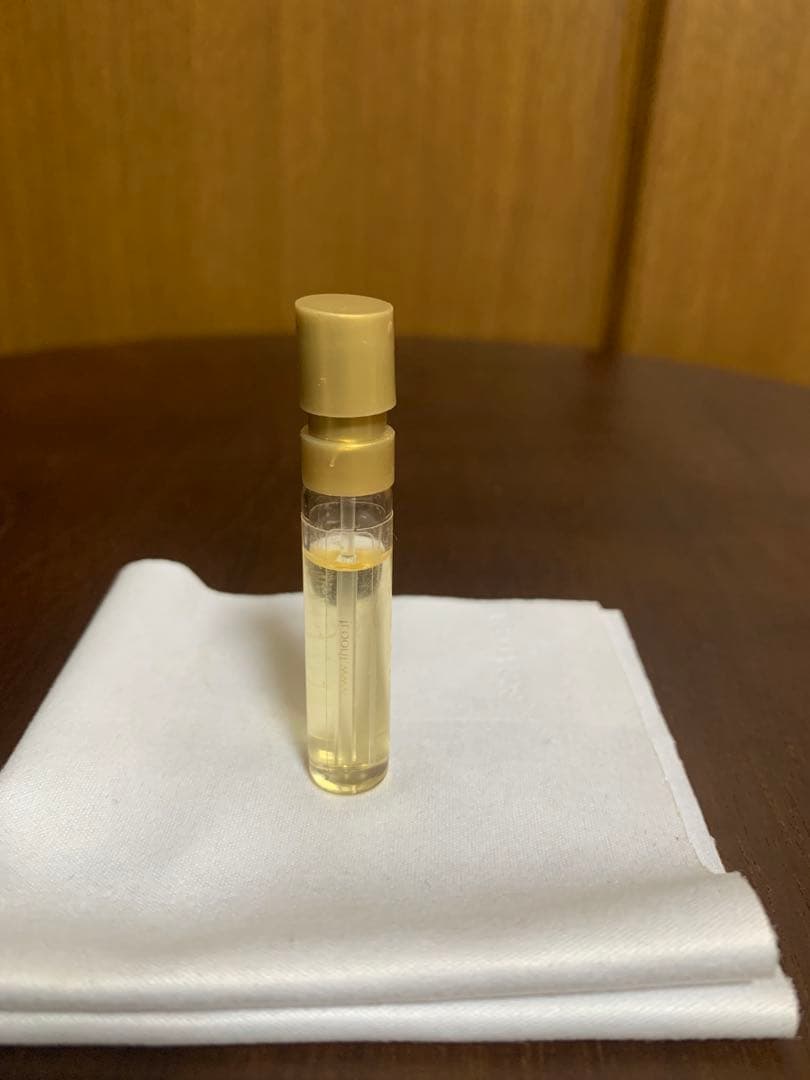 Thoo キープグレーズド 抗えぬ誘惑 2ml お試し — image 3