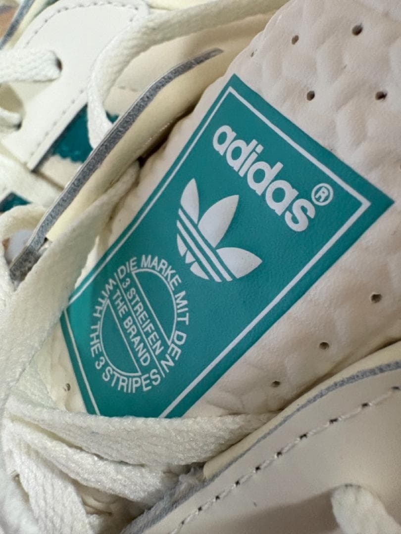 ADIDAS GAZELLE 新品タグ付 箱なし 28.5cm スニーカー — image 5