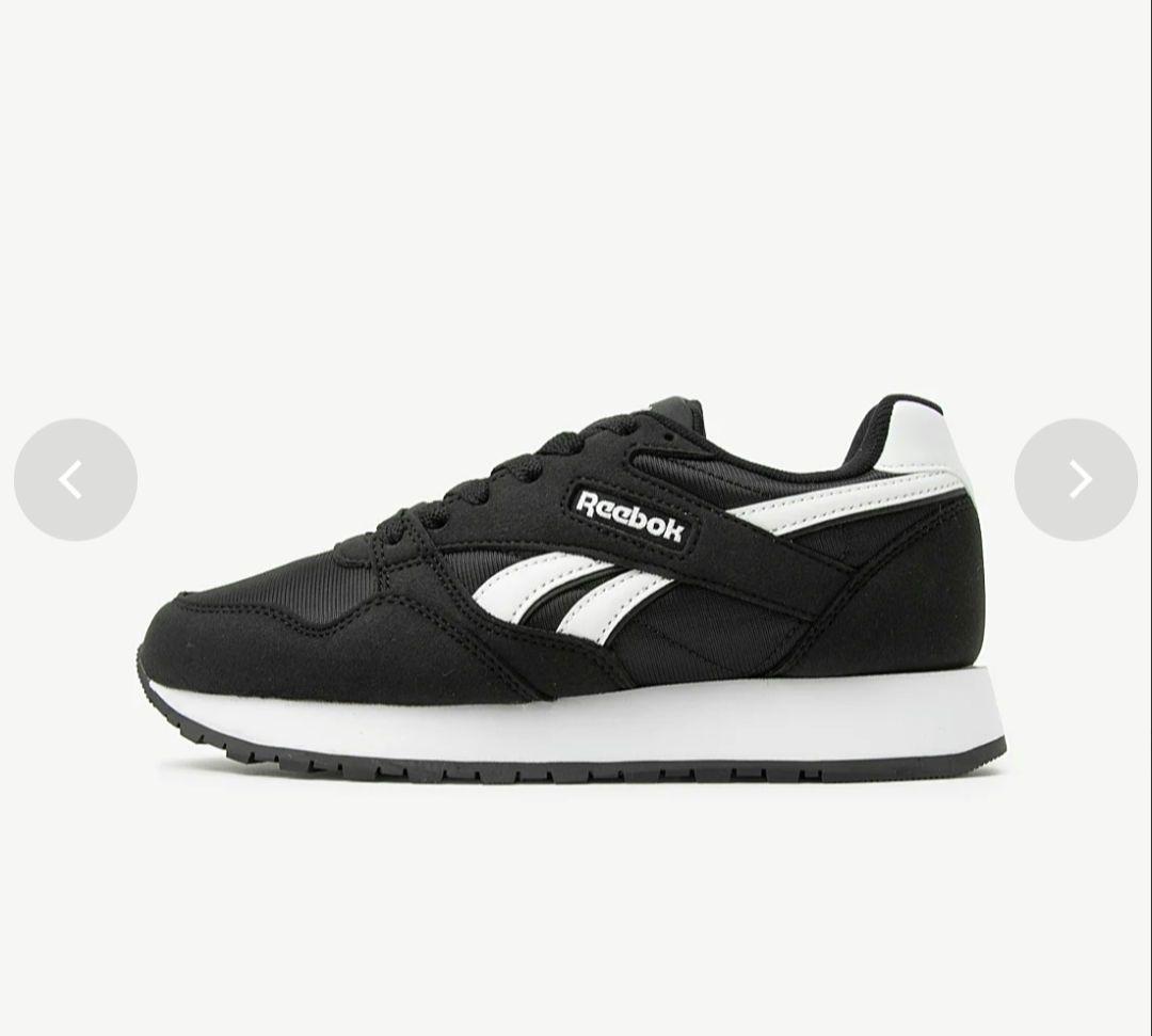 【未使用新品】Reebok リーボックスニーカー24cm — image 3