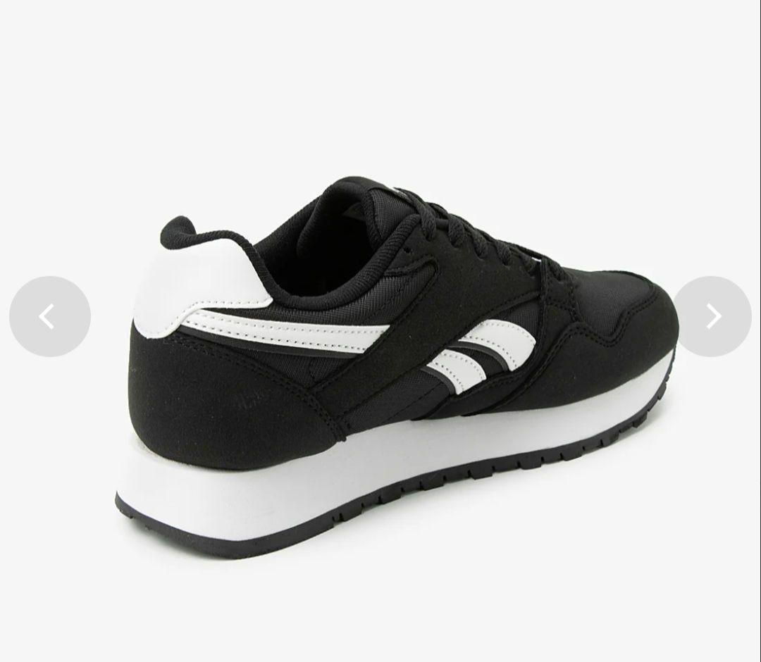 【未使用新品】Reebok リーボックスニーカー24cm — image 4